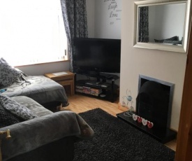 Moville Centre Apartment