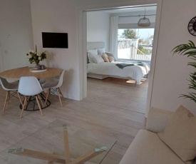 Coastal Self Catering Apartment - With sea Views