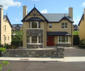 Ardmullen 4 Bed Detached Holiday Home - Walnut