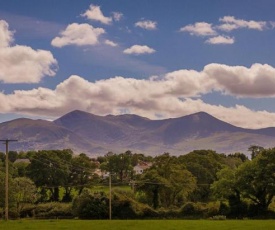 Killarney Self Catering - Rookery Mews Apartments