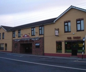 Monaghans Harbour Hotel