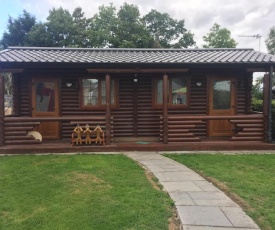 Cozy Countryside Log Cabin