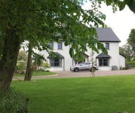 Kilbawn Country House