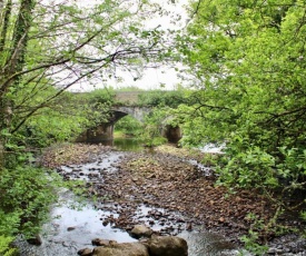 Luxury retreat on the shores of Lough Allen