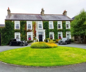 Carlingford House Town House Accommodation