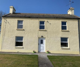 Granda's House - A Home from Home near Carlingford