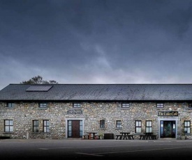 Lough Derg House & The Lake Cafe