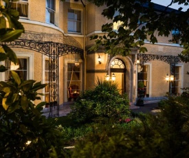 Cork's Vienna Woods Hotel & Villas