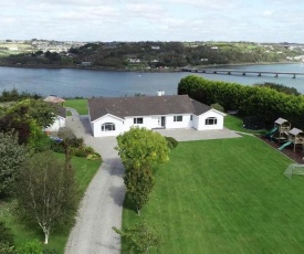 Marina views, Kinsale, Exquisite holiday homes, sleeps 16