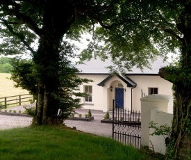 The Gate Lodge Cannaway House