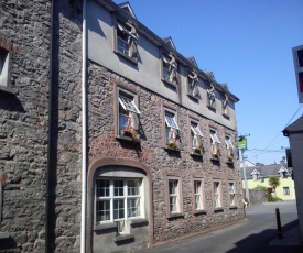 An Stór Townhouse