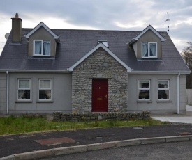 Ard an Dún Self Catering Cottage, Buncrana by Wild Atlantic Wanderer