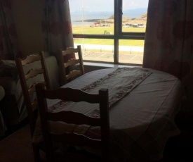 37 Atlantic Point, Ground Floor, Sea View Apartment sleeps 6 plus fold up Cot